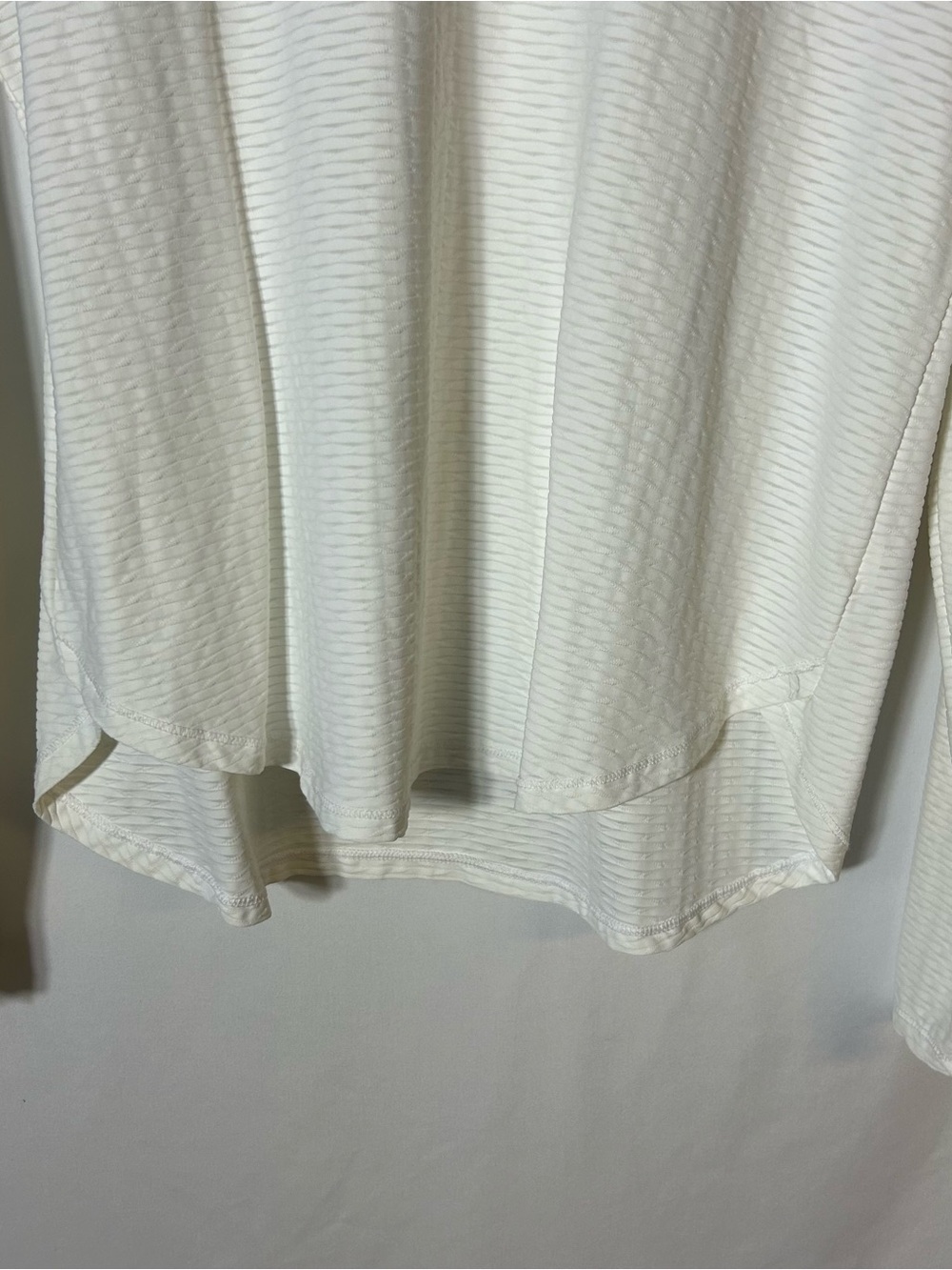 Calia White Long Sleeve Textured Lightweight Top Shirt Workout Medium - Picture 4 of 6